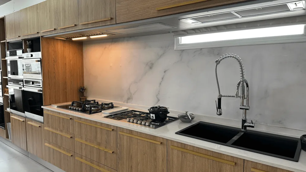 Showroom Kaliteknos